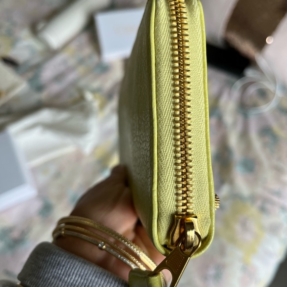 Green chartreuse wallet - Picture 5 of 9
